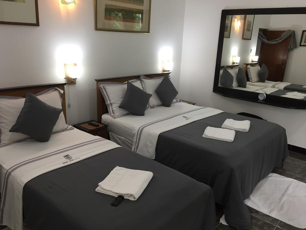 West Dene Bed & Breakfast Negombo Exterior foto
